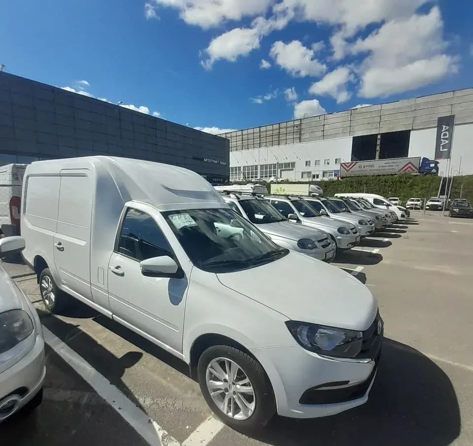 LADA Granta Куб Фургон Standard 2026 г., белый — фото 2
