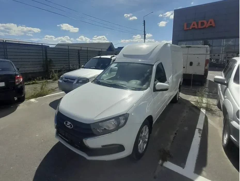 LADA Granta Куб Фургон Standard 2026 г., белый — фото 3