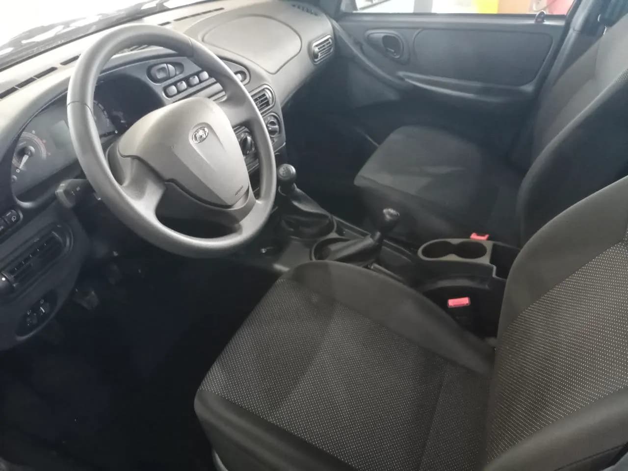 LADA Niva Travel Классик 2026 г., зеленый — фото 7