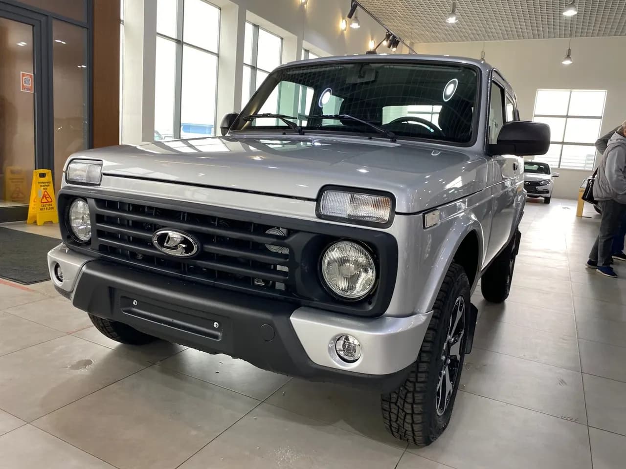 LADA Niva Legend Внедорожник 3 дв. Урбан