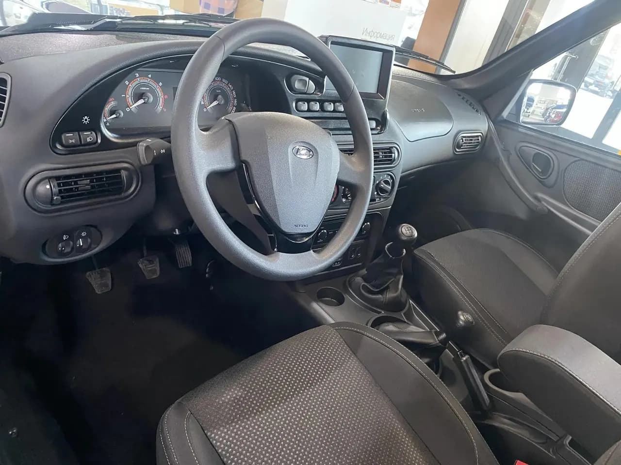 LADA Niva Travel Техно 2026 г., синий — фото 3