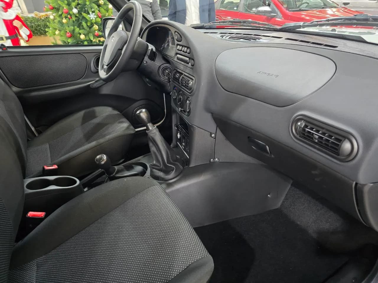 LADA Niva Travel Практик 2025 г., белый — фото 4