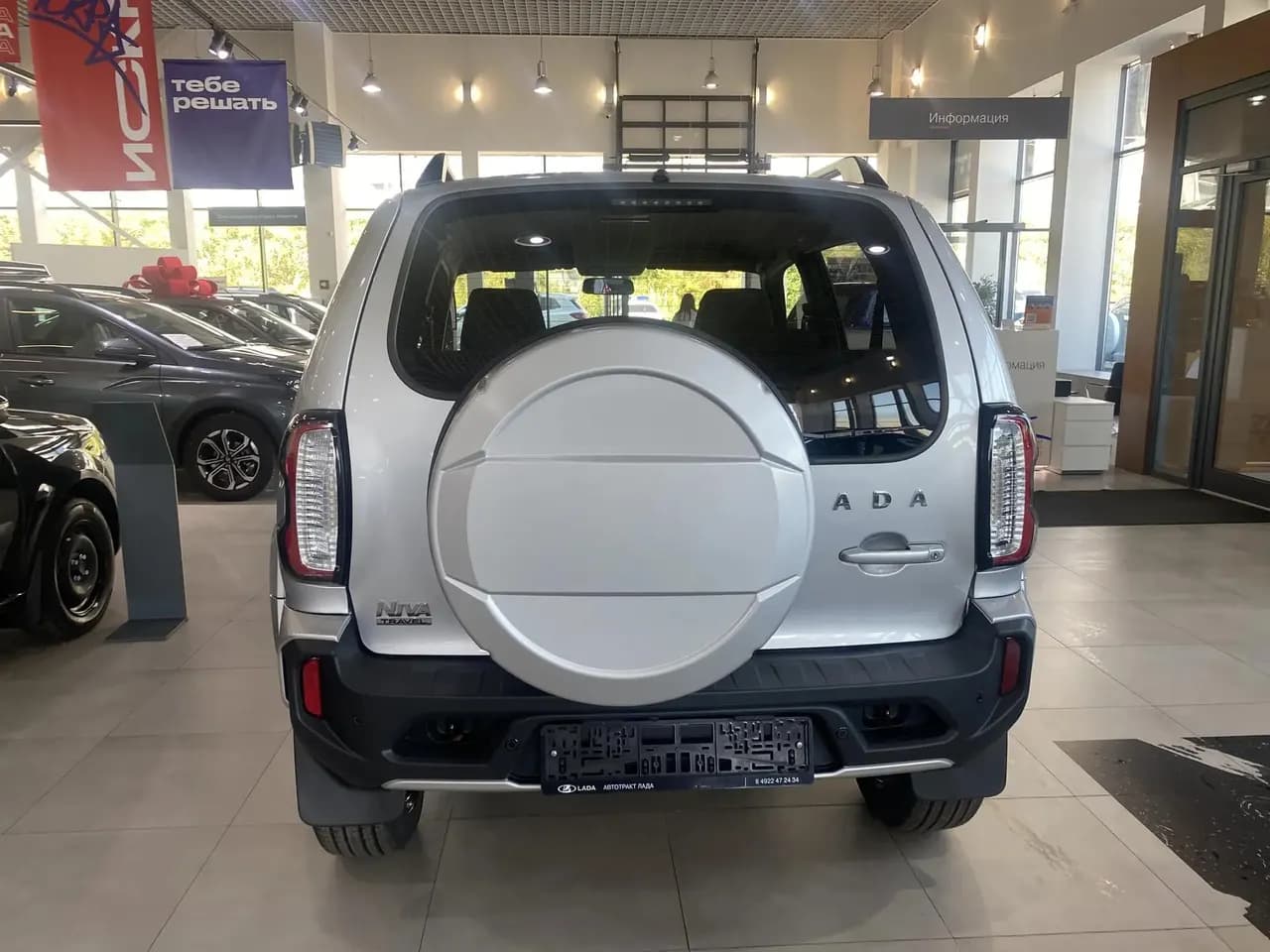 LADA Niva Travel Техно 2026 г., серебряный — фото 6