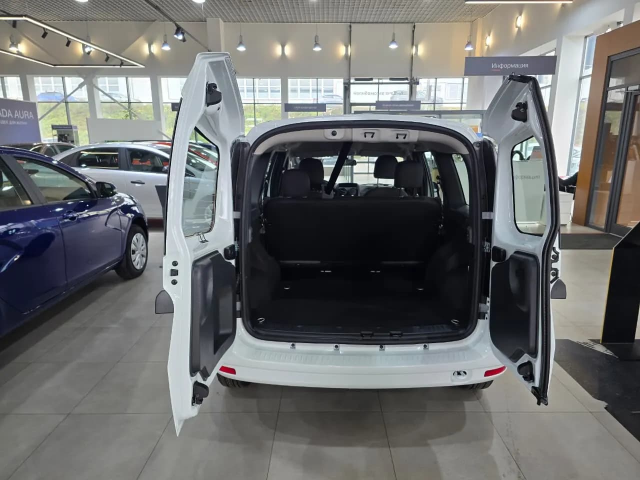 LADA Largus Универсал Классик 5 мест 2026 г., белый, № 91645 — фото 6