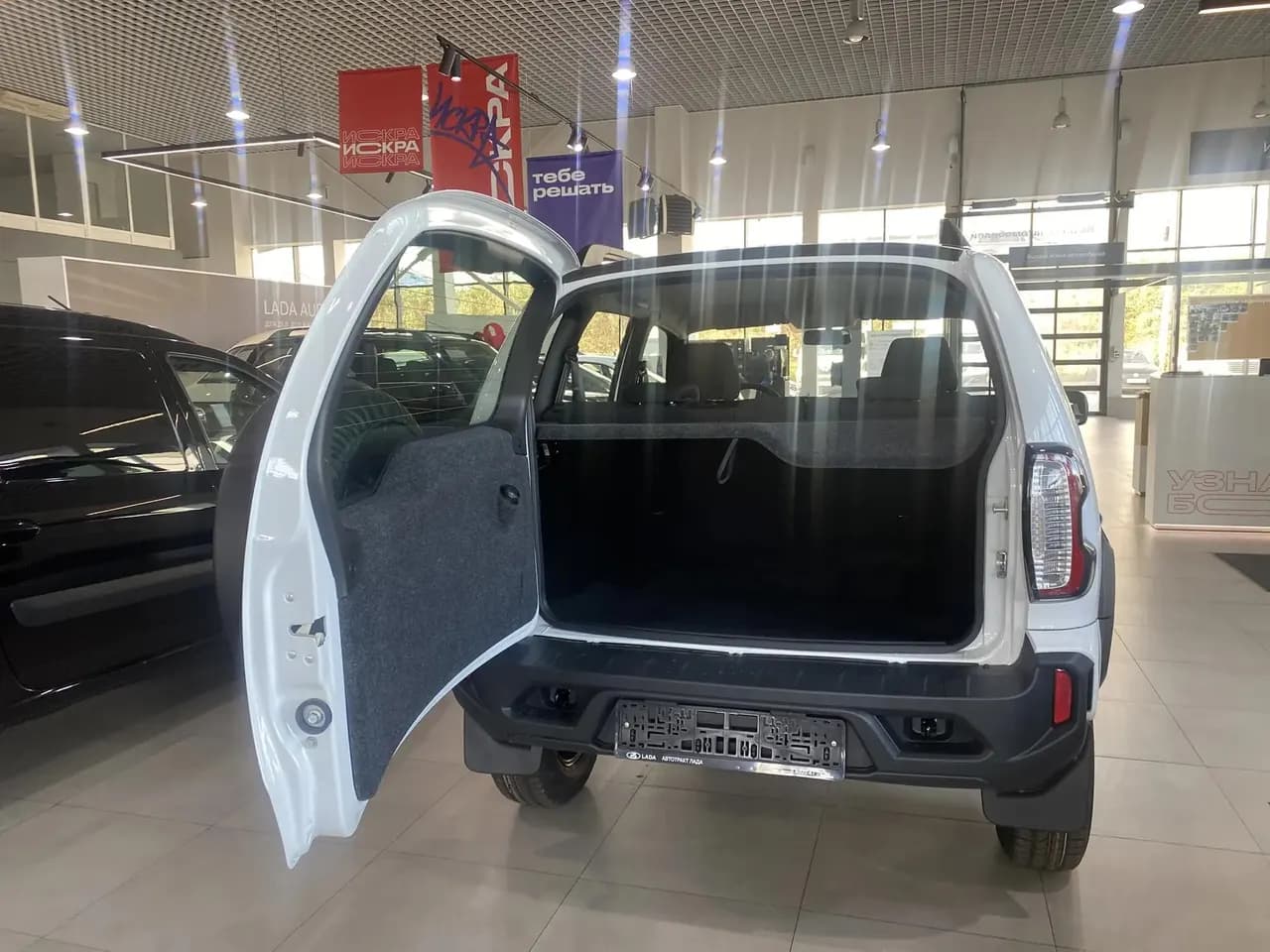 LADA Niva Travel Комфорт 2026 г., белый — фото 4