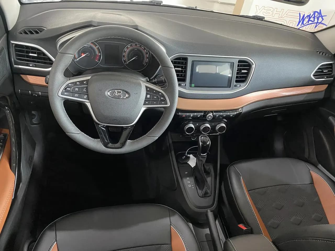 LADA Vesta Универсал Драйв 2026 г., коричневый — фото 5