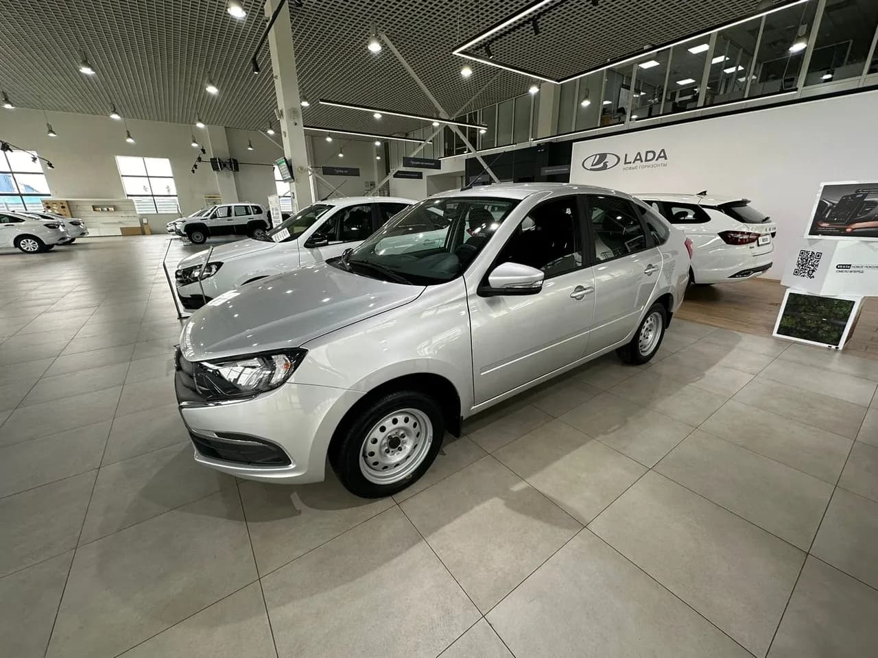 LADA Granta Лифтбек Классик Кондиционер 2026 г., серебряный — фото 3