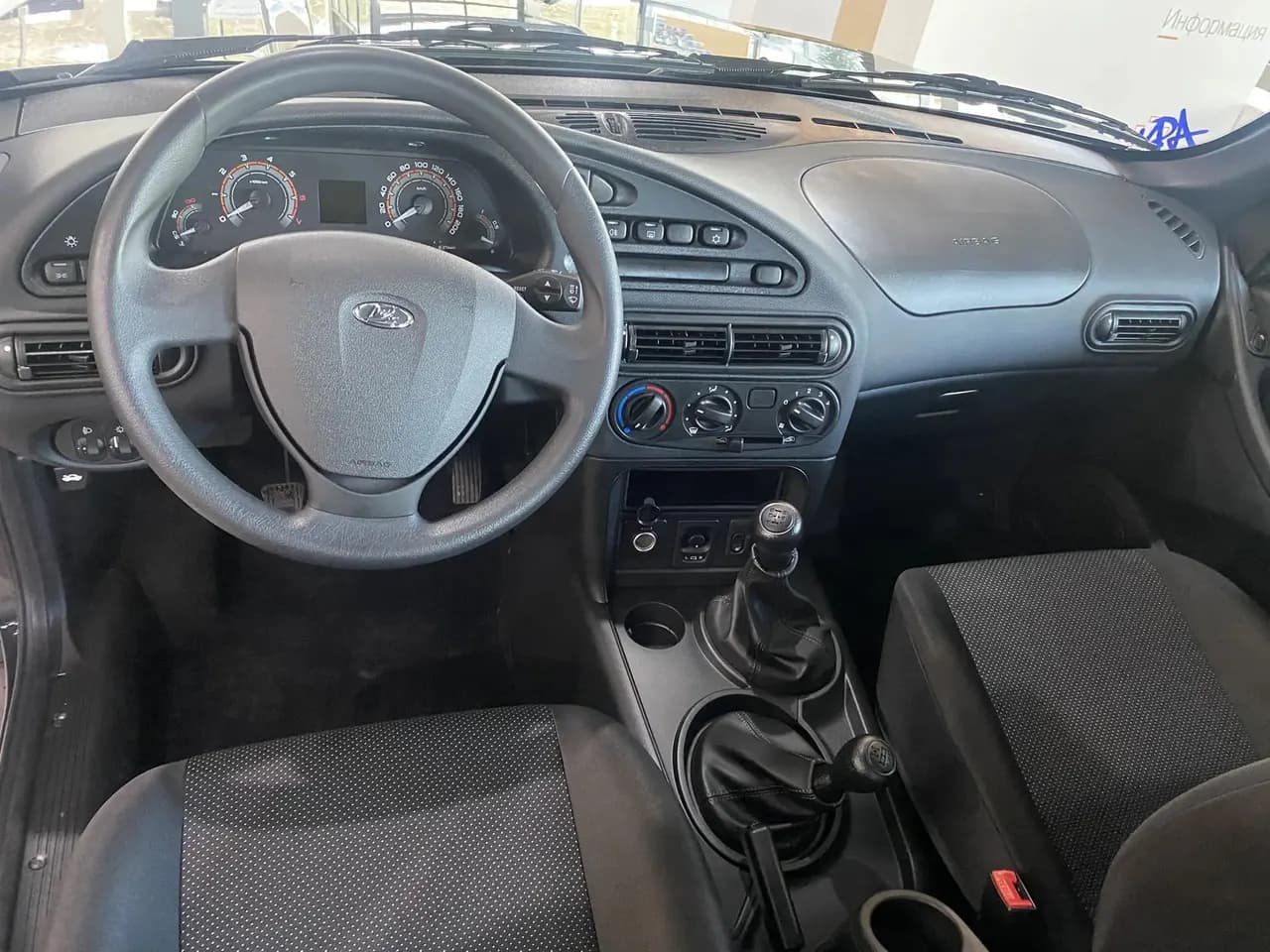 LADA Niva Travel Комфорт 2026 г., черный, № 08311 — фото 2